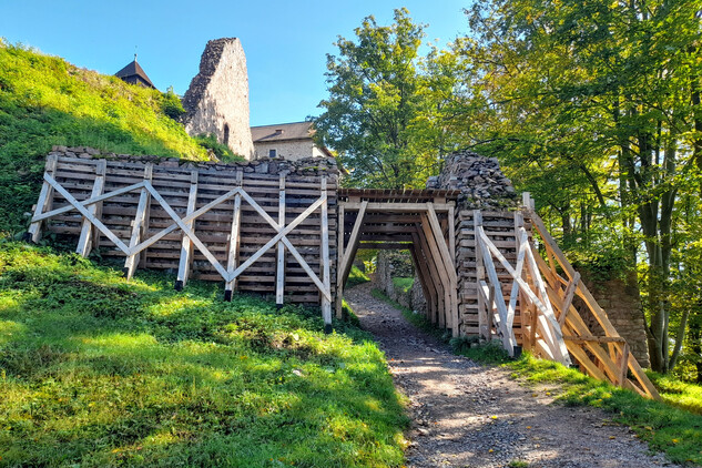 Zajištění II. brány na hradě Litice