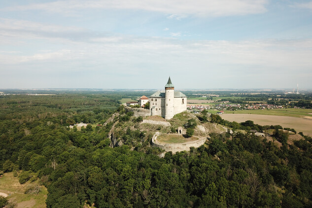 V loňském roce byl na hradě Kunětická hora představen nový prohlídkový okruh Dušan Jurkovič, básník dřeva
