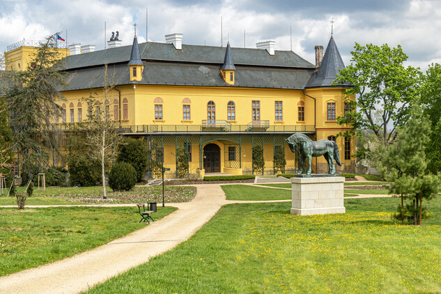 Slatiňanský zámek zůstal poprvé přístupný i v zimních měsících