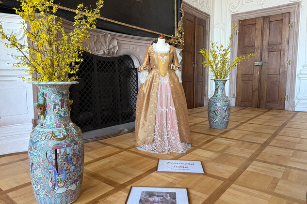 Výstava kostýmů na Náchodě